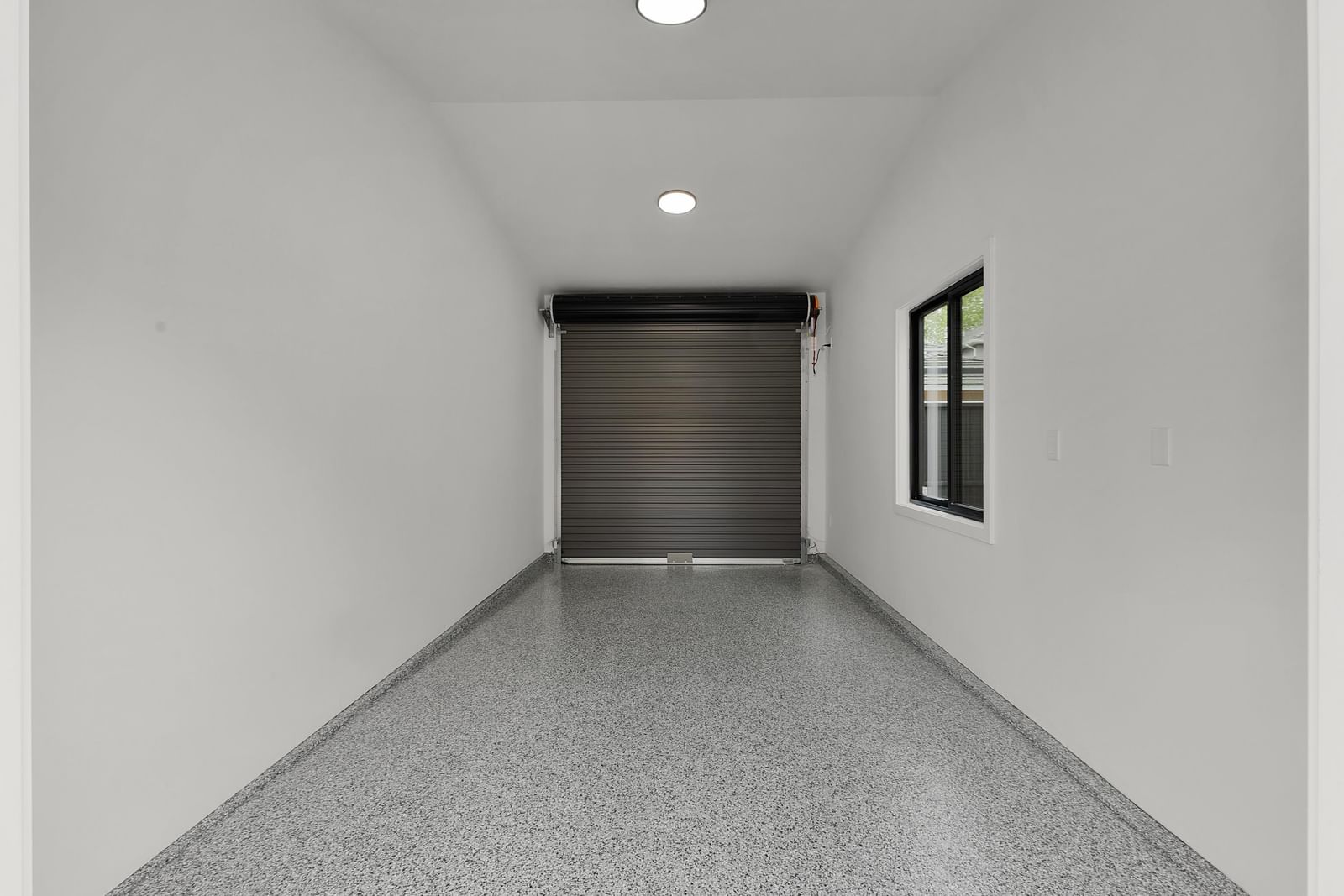 Listing Image 24