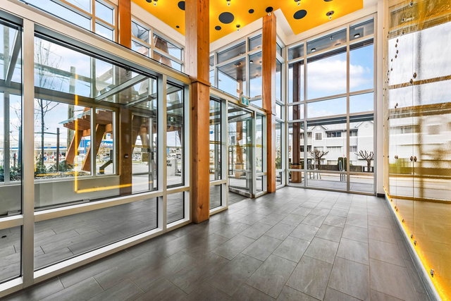 307 - 32828 Landeau Place