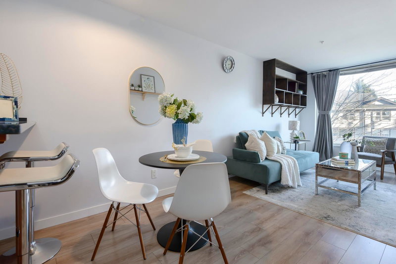 3089 Oak Street #206, Vancouver, British Columbia