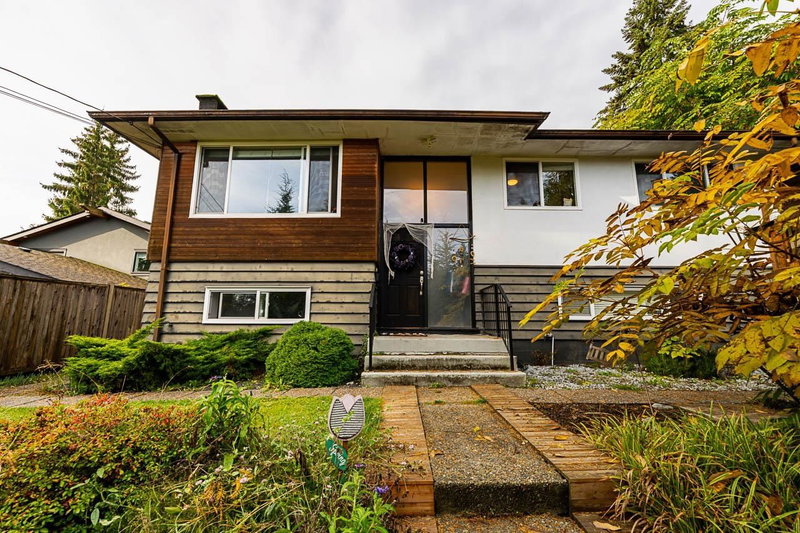 4377 Mountain Highway