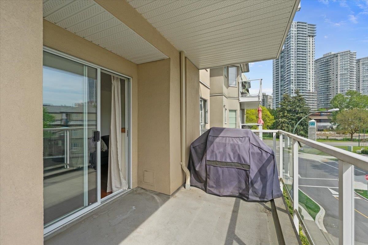 Listing Image 18