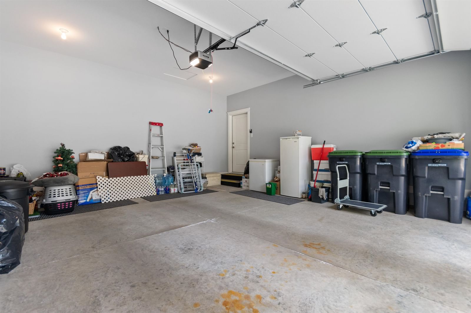 Listing Image 38
