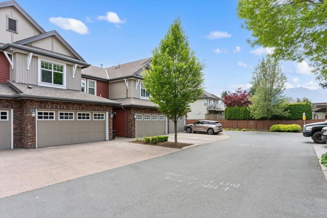 3 - 45762 Safflower Crescent
