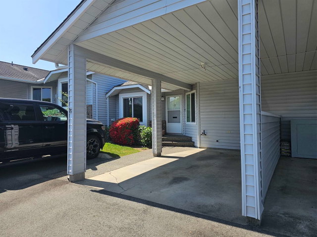 22 - 2989 Trafalgar Street