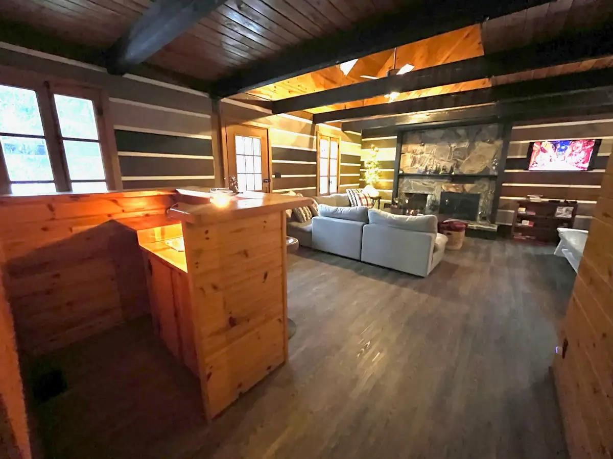 Listing Image 13