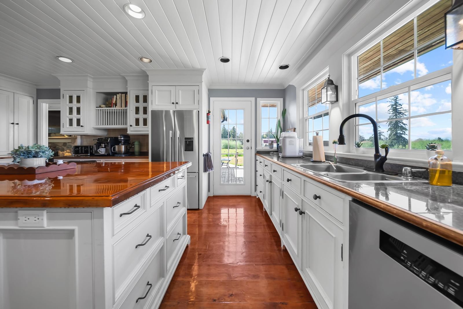 Listing Image 13