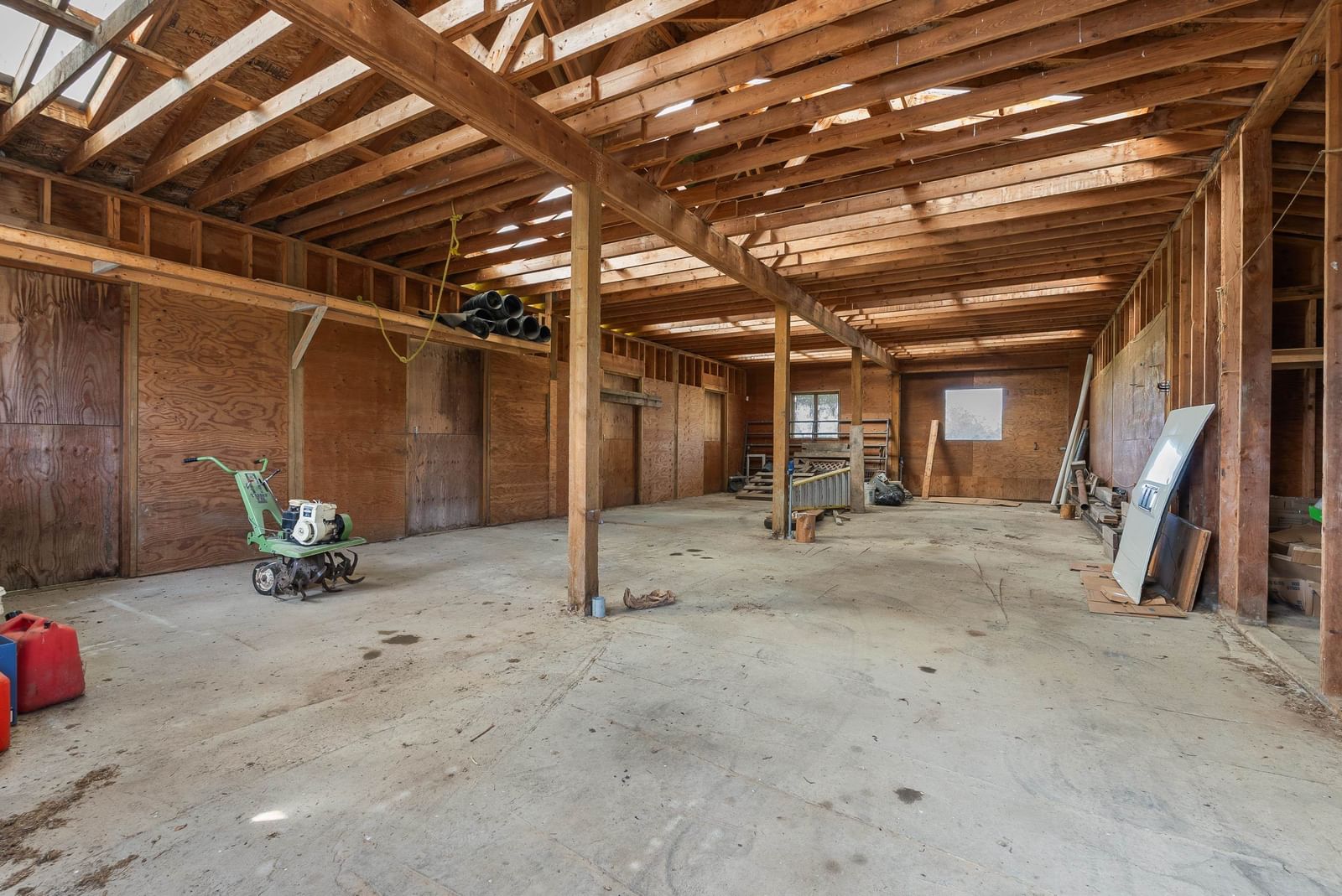 Listing Image 27