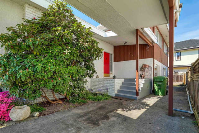 9791 Berry Road
