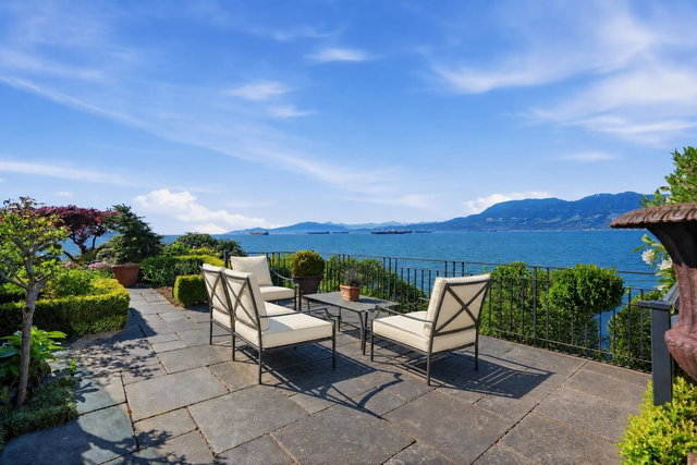 2565 Point Grey Road
