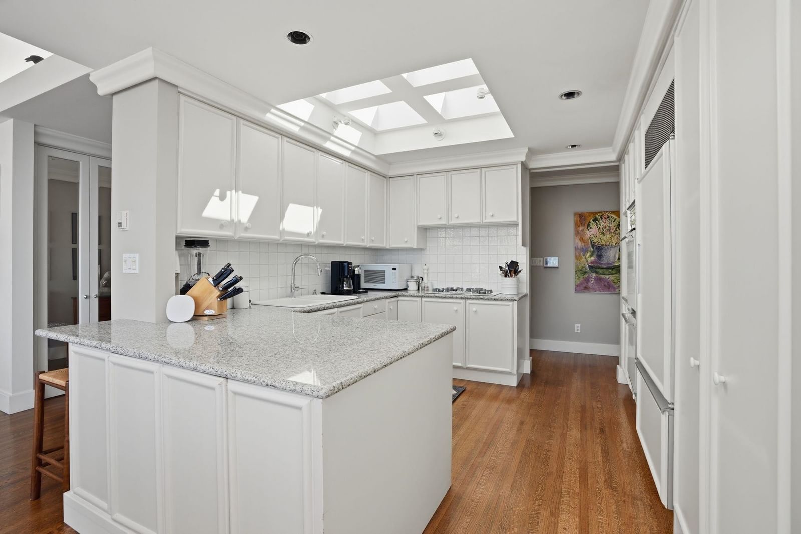 Listing Image 19