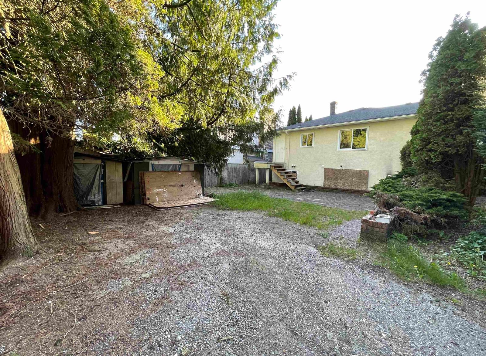Listing Image 11