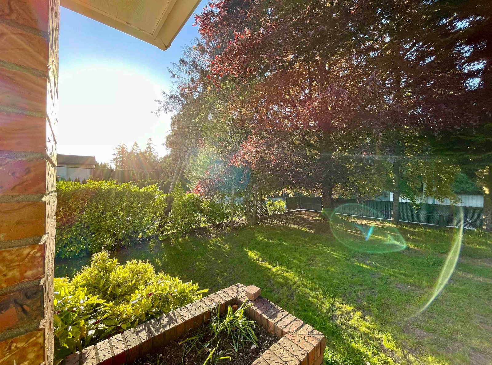 Listing Image 6
