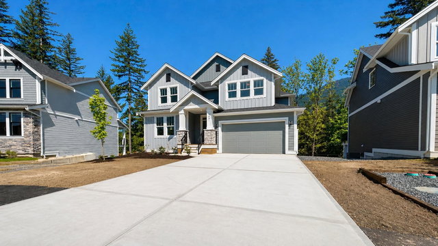 1981 Sparrow Hawk Place