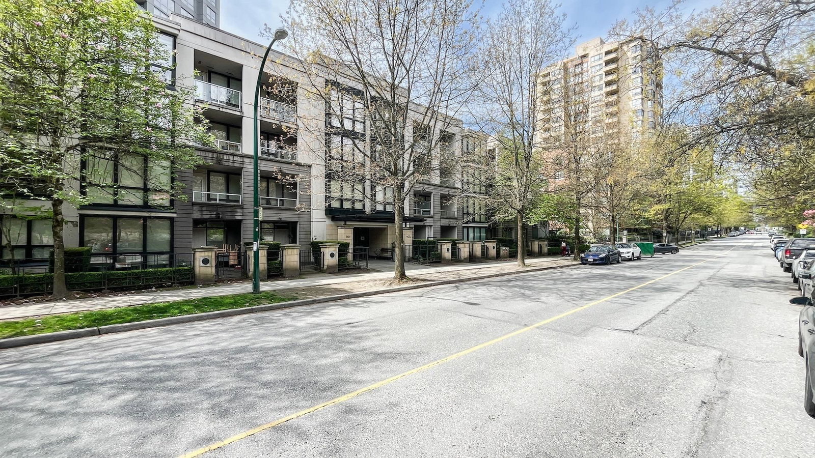 Listing Image 22