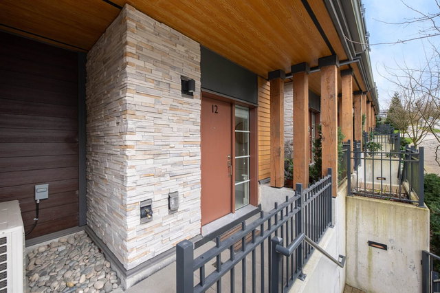 12 - 70 Seaview Drive