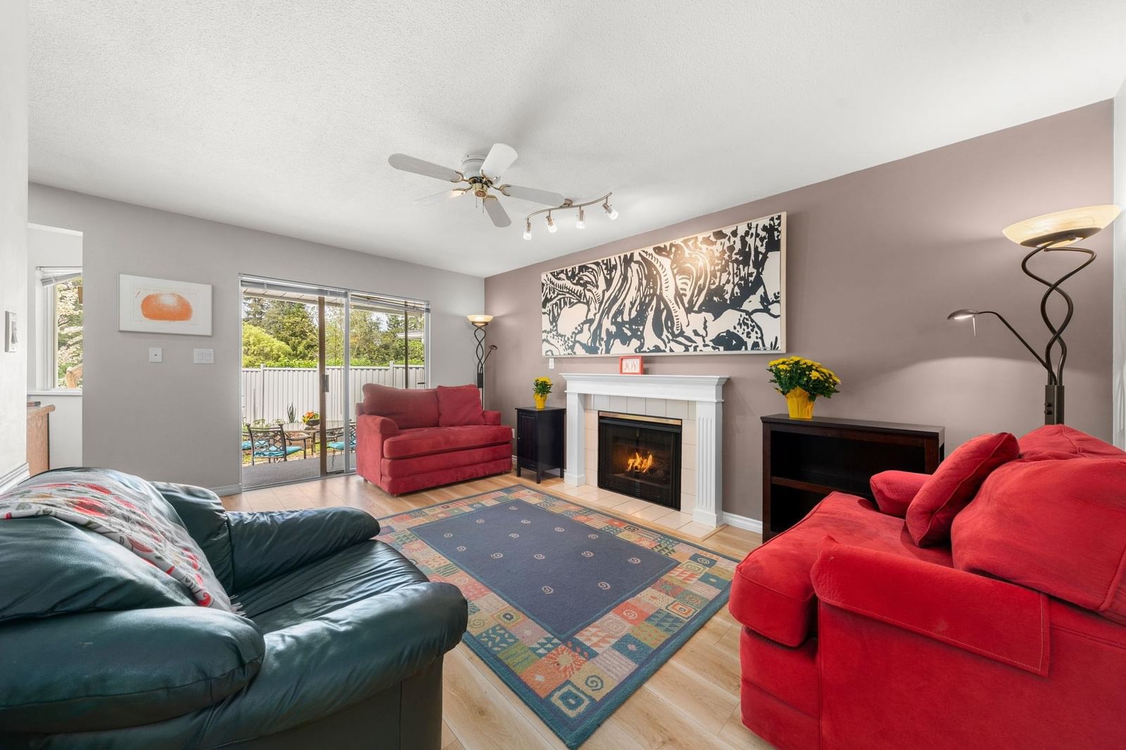 Listing Image 19