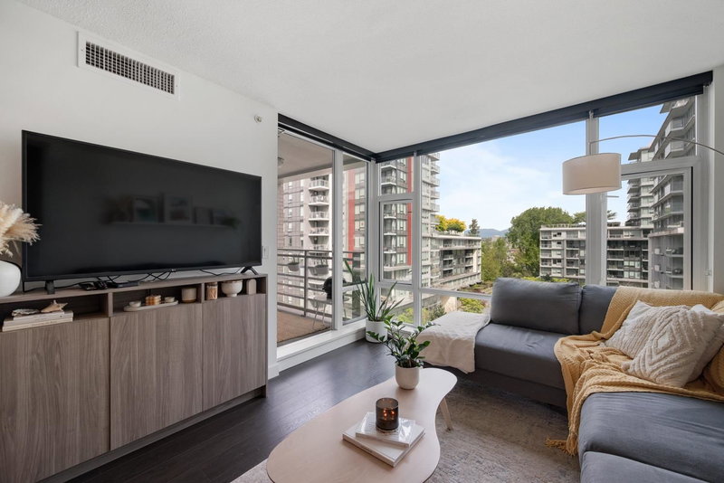 8800 Hazelbridge Way #911, Richmond, British Columbia