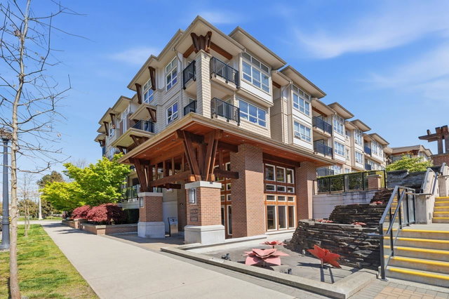 205 - 6800 Eckersley Road