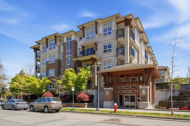 205 - 6800 Eckersley Road