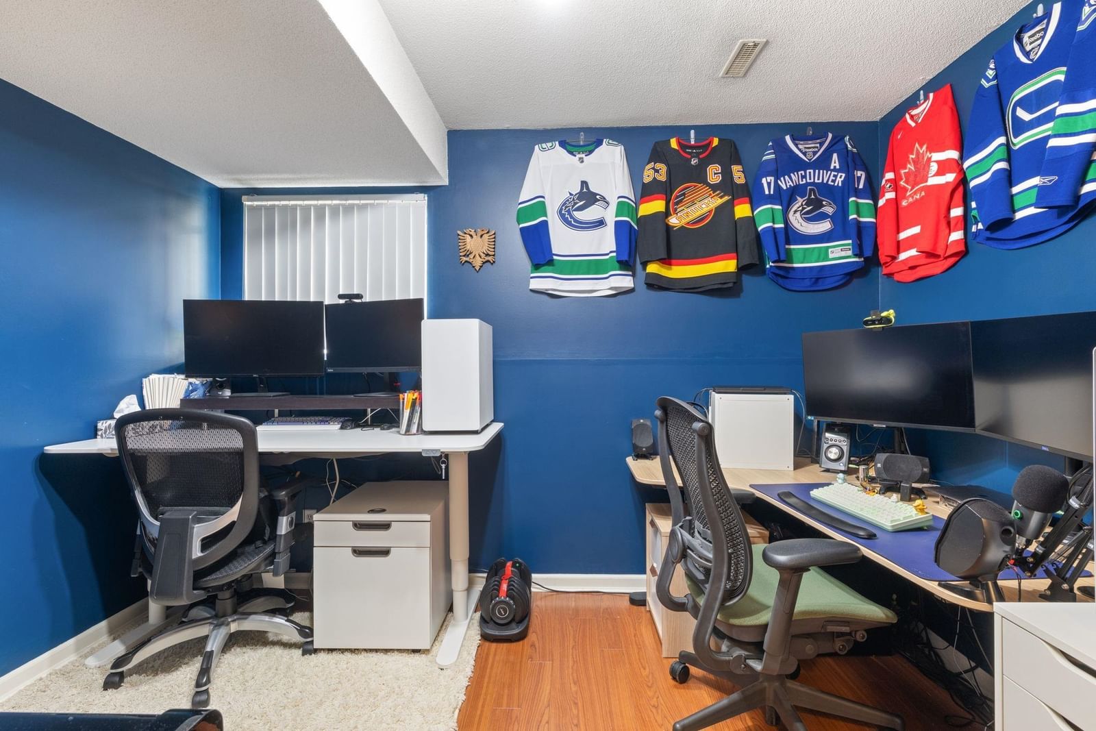 Listing Image 17