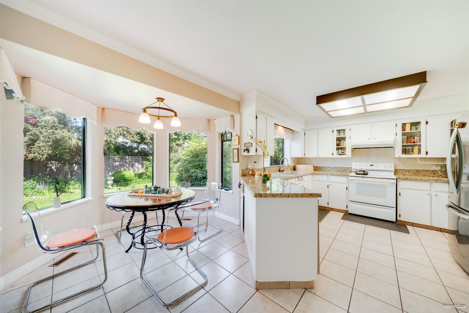 Listing Image 19