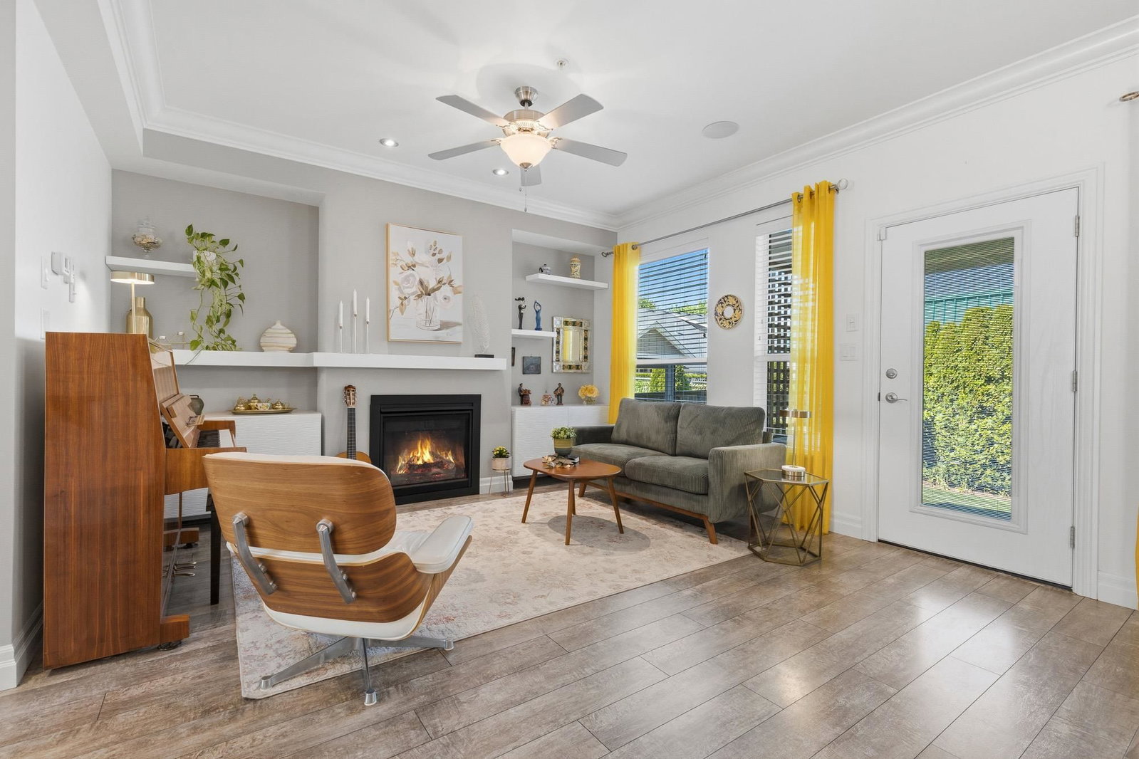 Listing Image 19