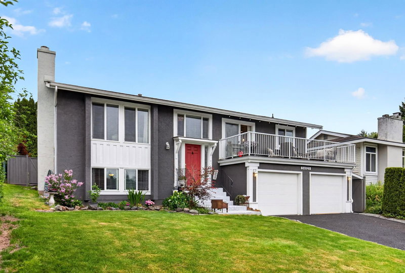 34825 Mccabe Place, Abbotsford, British Columbia