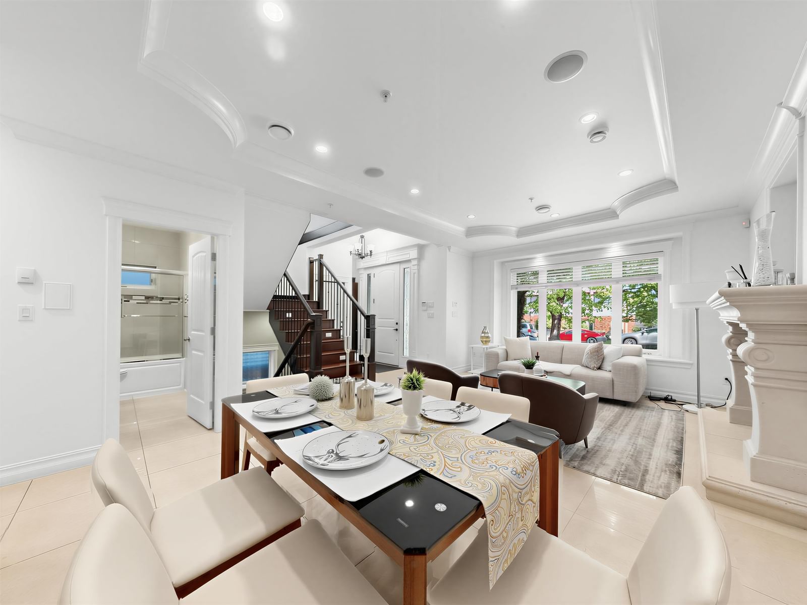 Listing Image 5