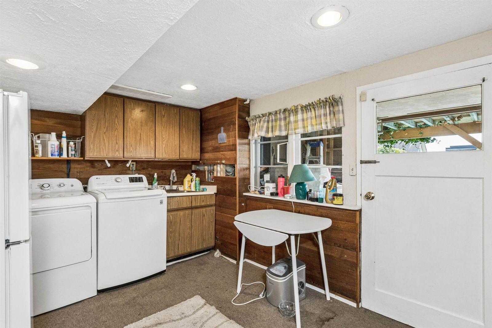 Listing Image 23