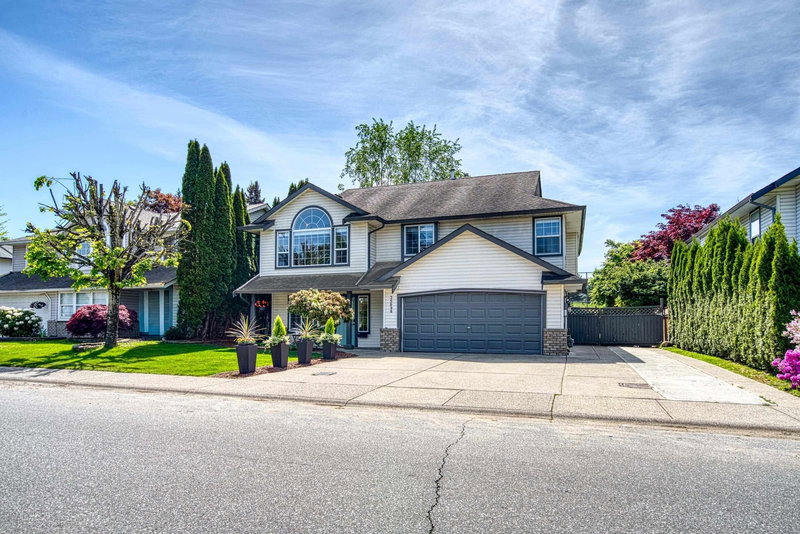 35098 Kootenay Drive, Abbotsford, British Columbia