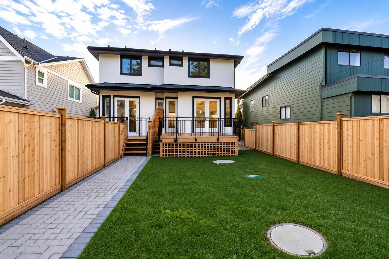 Listing Image 9
