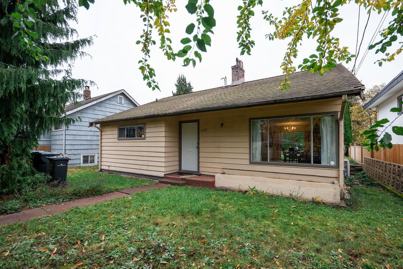 2006 Hamilton Street, New Westminster, British Columbia