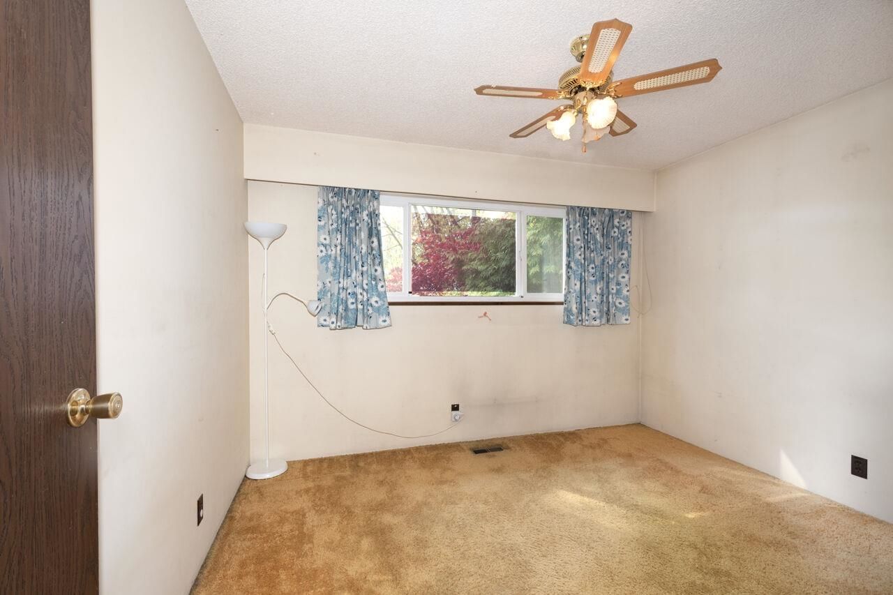 Listing Image 30