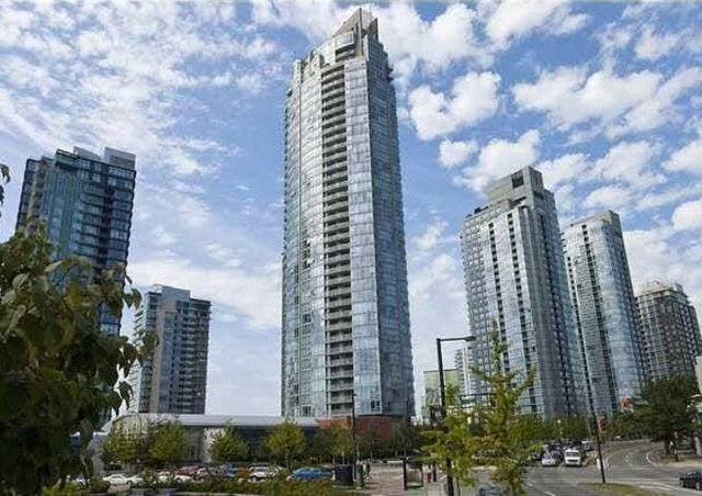 4006 - 1408 Strathmore Mews