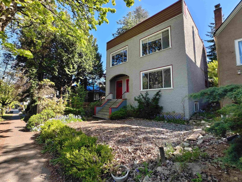 3716 16th Avenue W