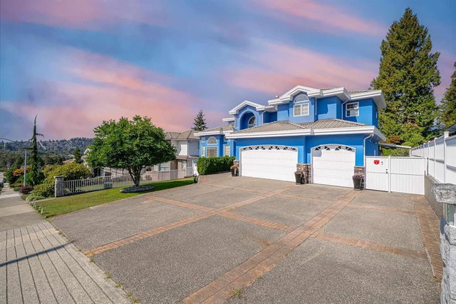 7287 Pandora Street