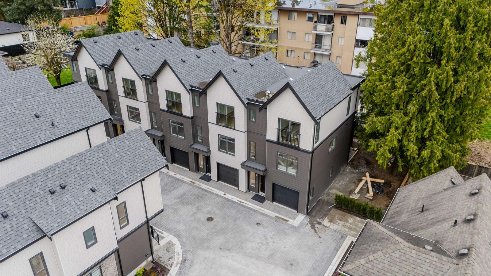 Listing Image 34