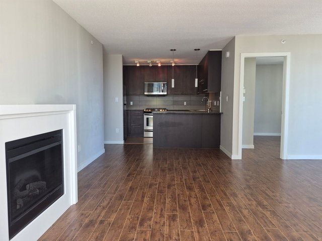 1703 - 2979 Glen Drive