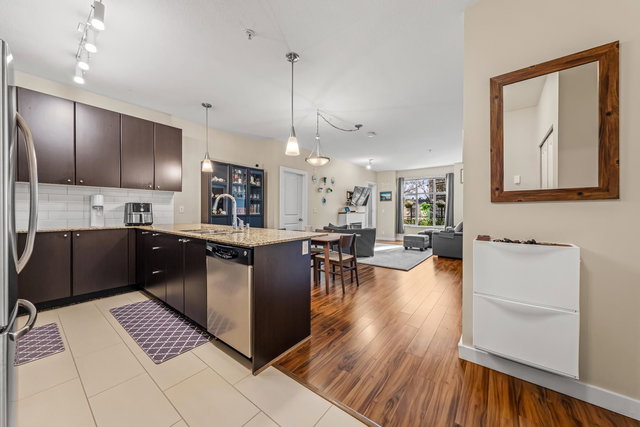 102 - 250 Francis Way