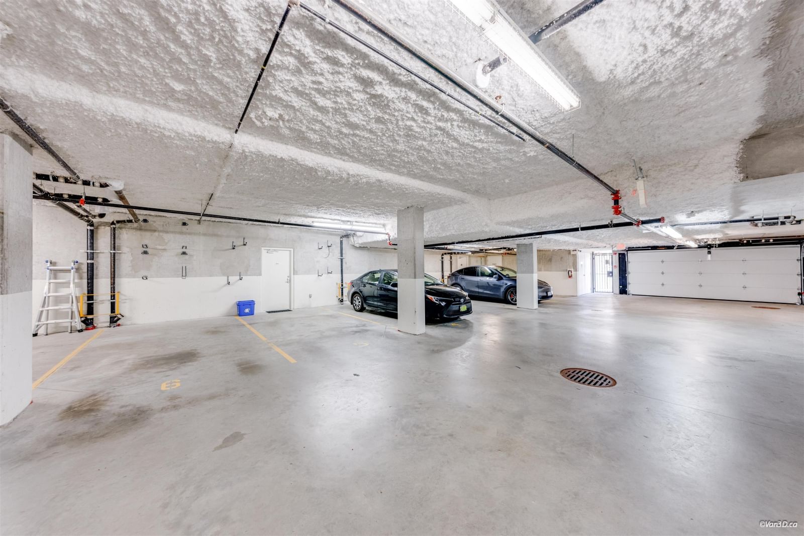 Listing Image 28