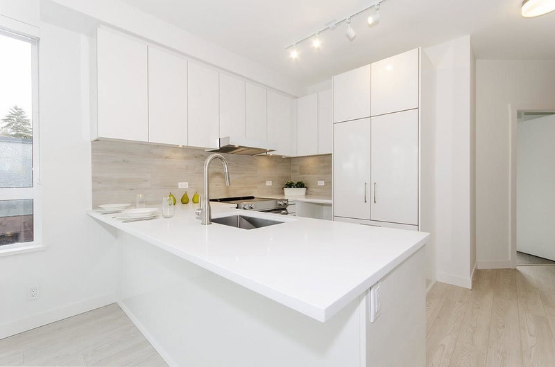 711 14th Street W #315, North Vancouver, British Columbia