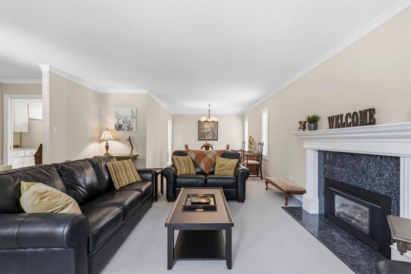 1220 Morris Crescent