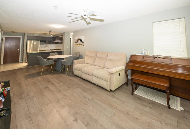 233 - 9288 Odlin Road