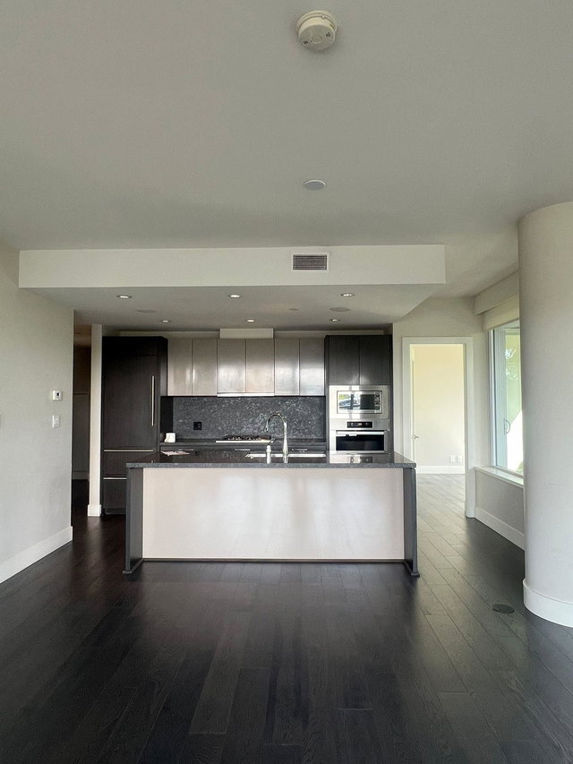 202 - 866 Arthur Erickson Place