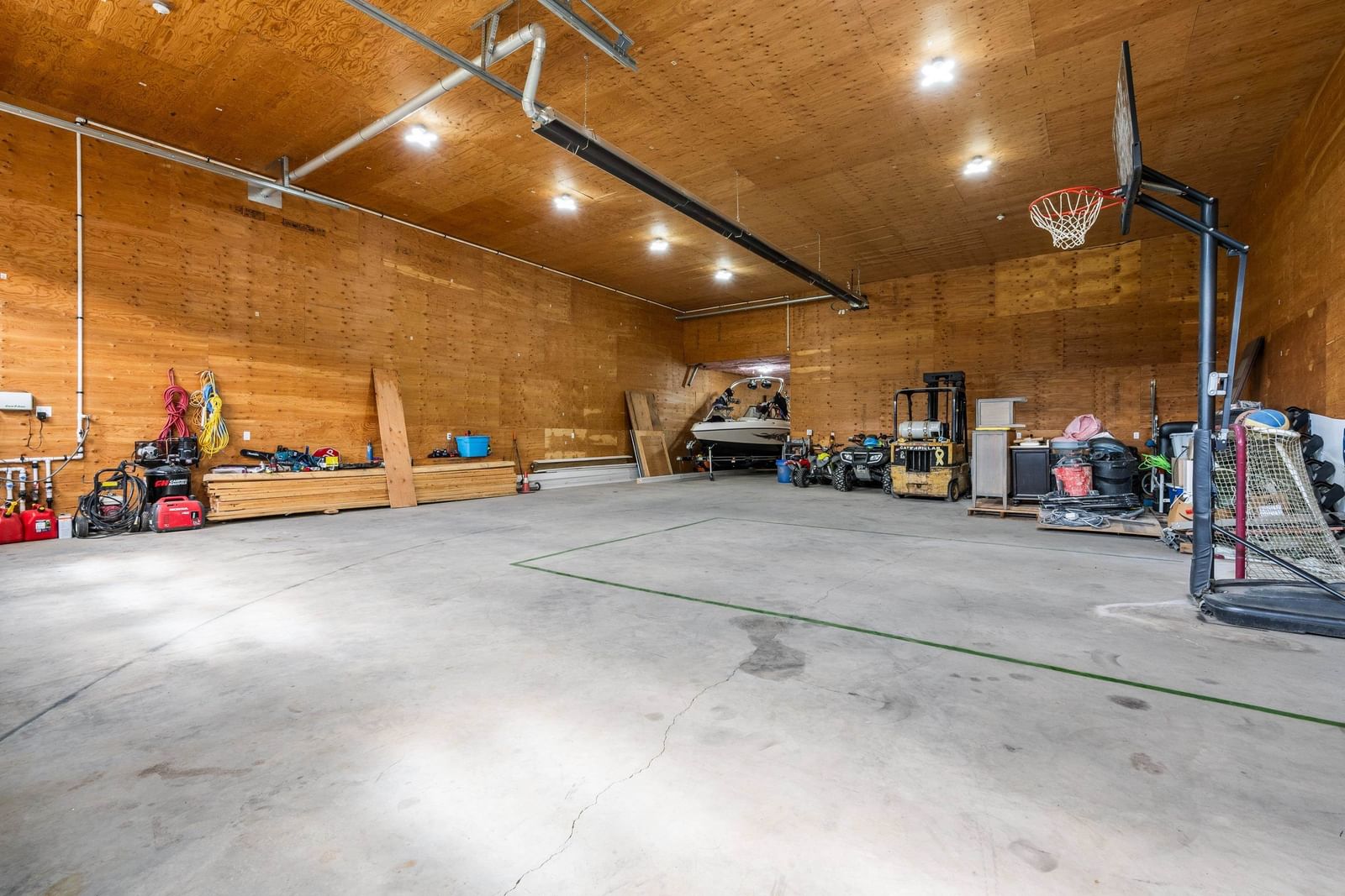 Listing Image 36