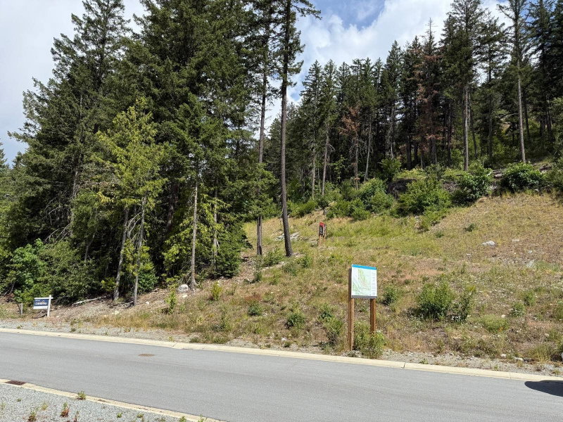 8203 Merlot Peak Drive