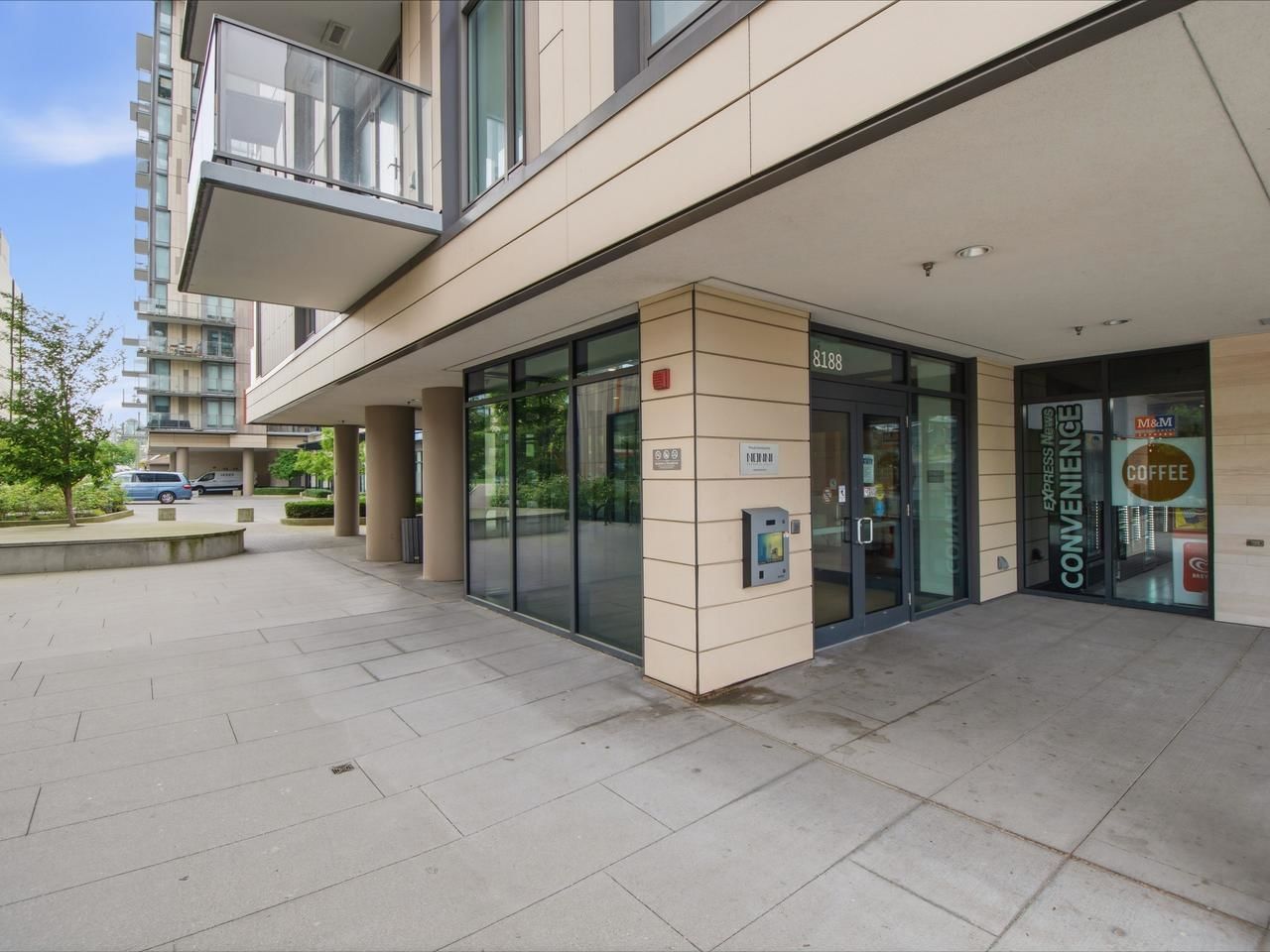 Listing Image 21
