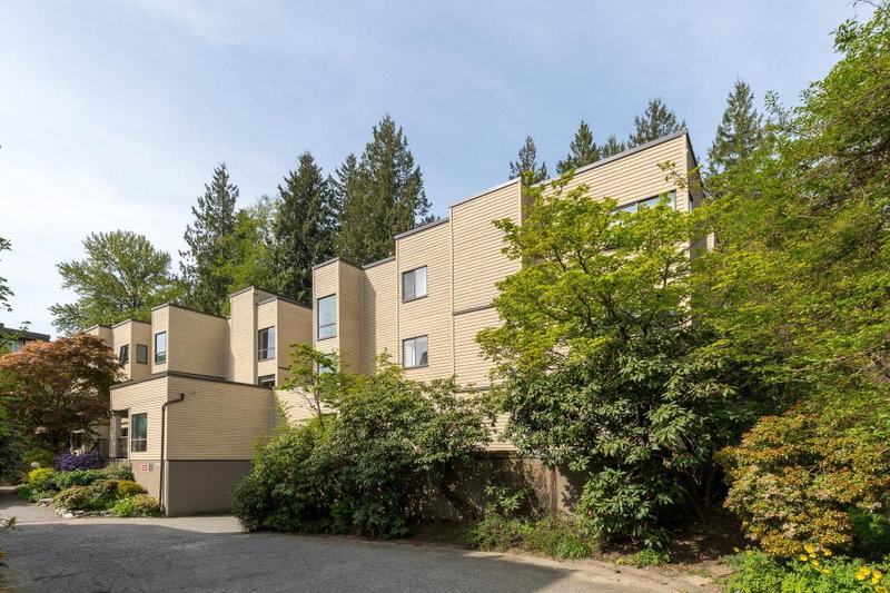 212 - 3275 Mountain Highway
