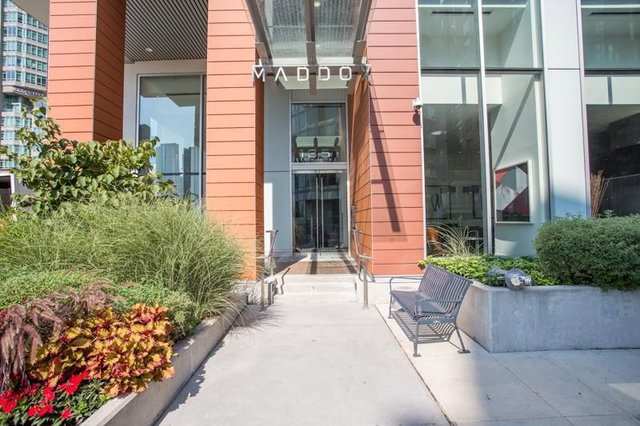 1805 - 1351 Continental Street