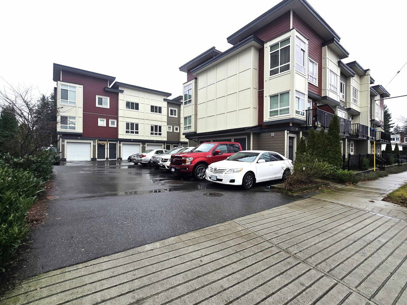 11 - 32138 George Ferguson Way